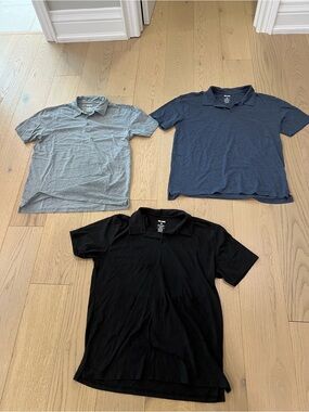 Men's Black Polo Shirt with Classic Collar - Unbranded